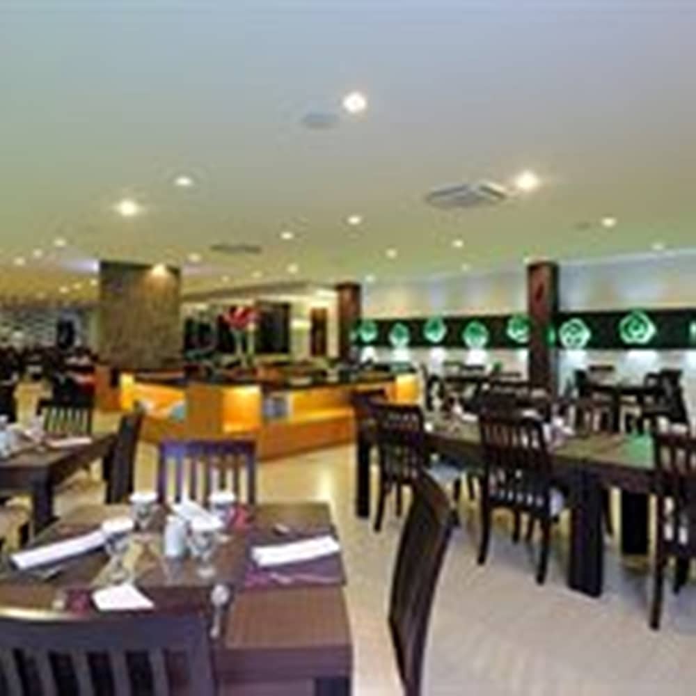Lombok Plaza Hotel Convention 26/41