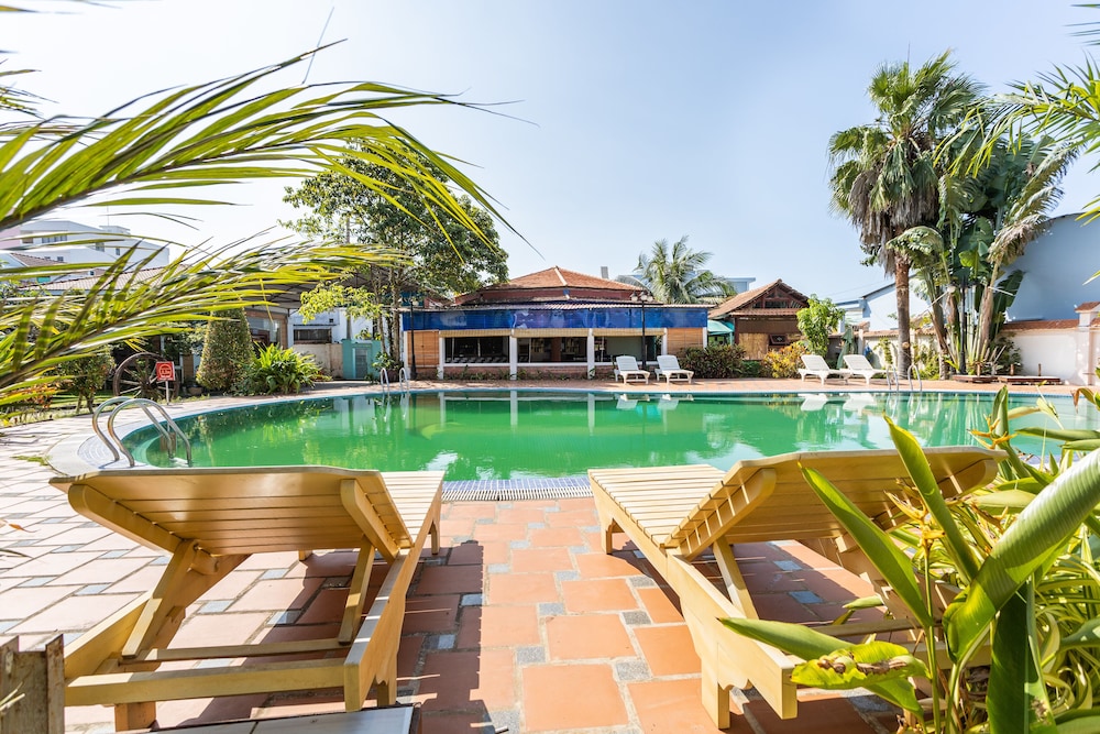 Bach Duong Resort 32/40