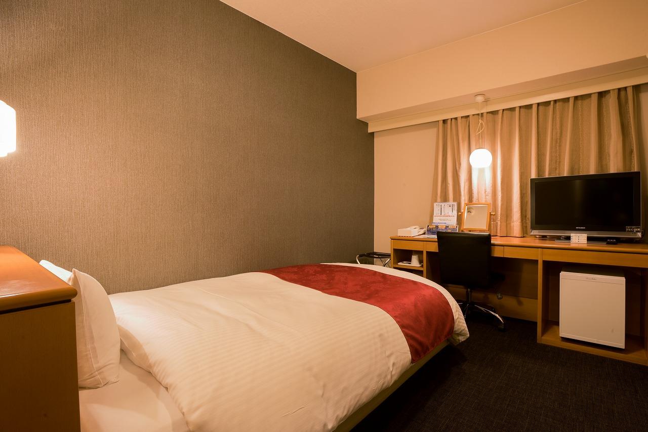 Semi Room, Standard, Semi Double Bed, Night View, Smoking