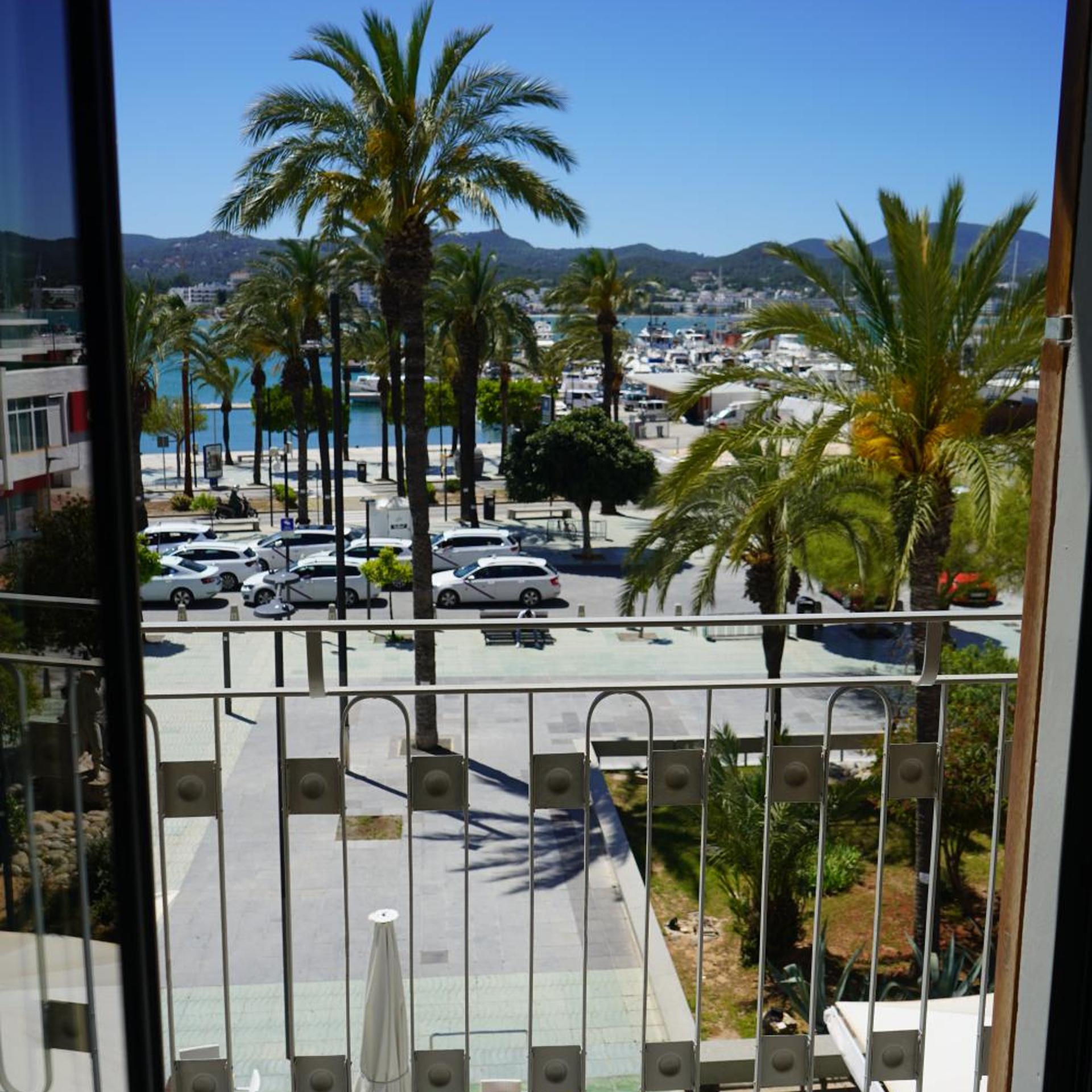 Hotel Portmany 35/50