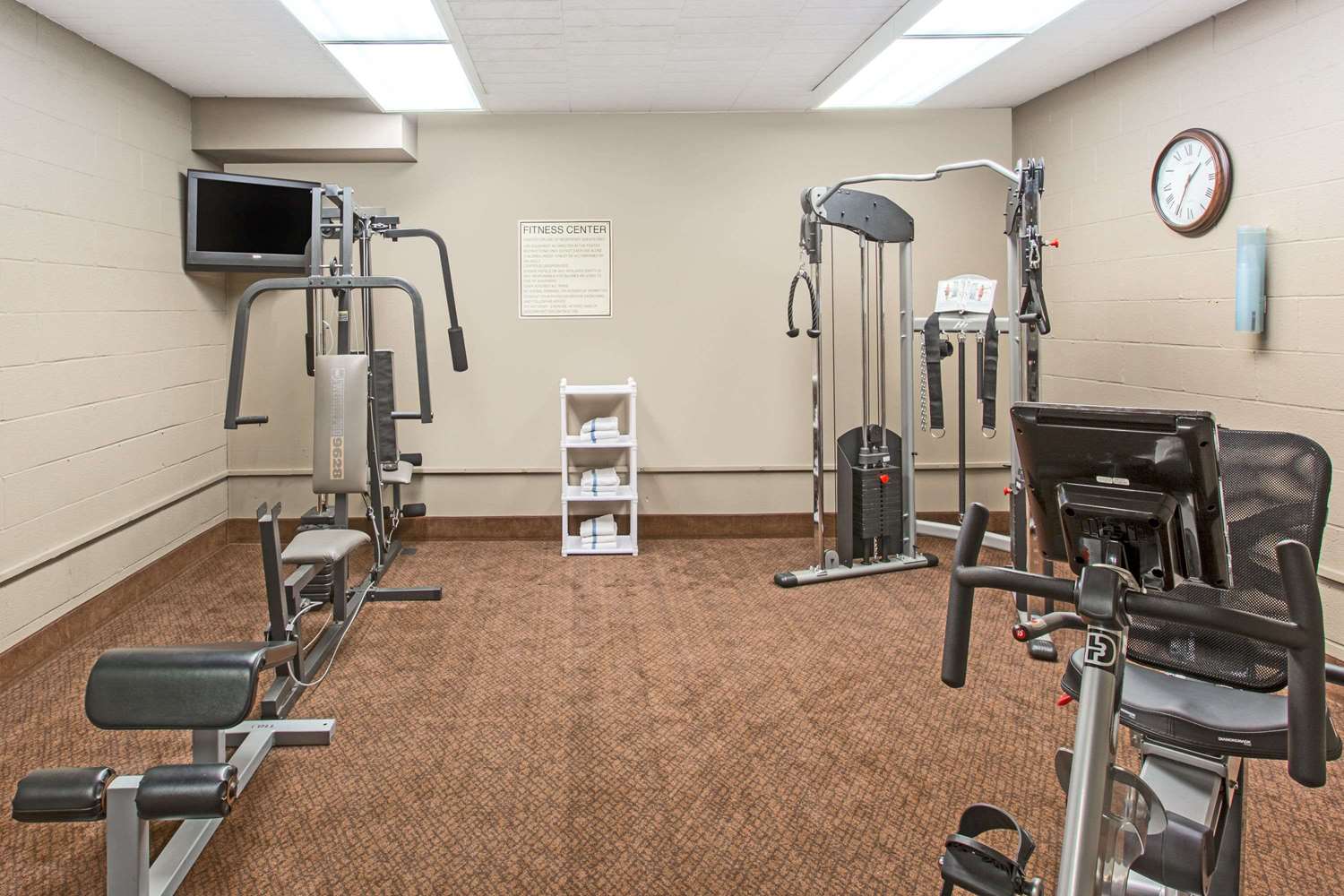 Baymont by Wyndham Bartonsville Poconos 5/10