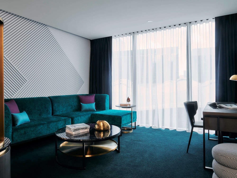 Movenpick Hotel Melbourne On Spencer 48/75