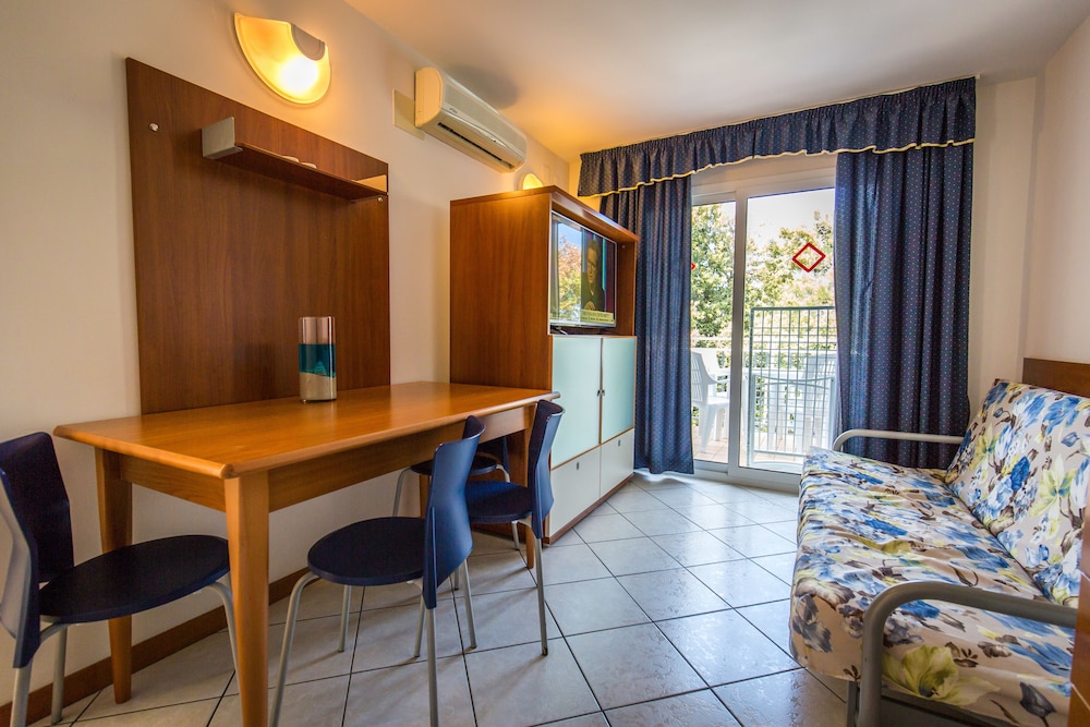 Horizont Resort 3/50
