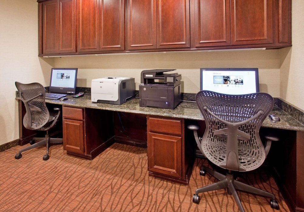 HILTON GARDEN INN BOCA RATON 42/53
