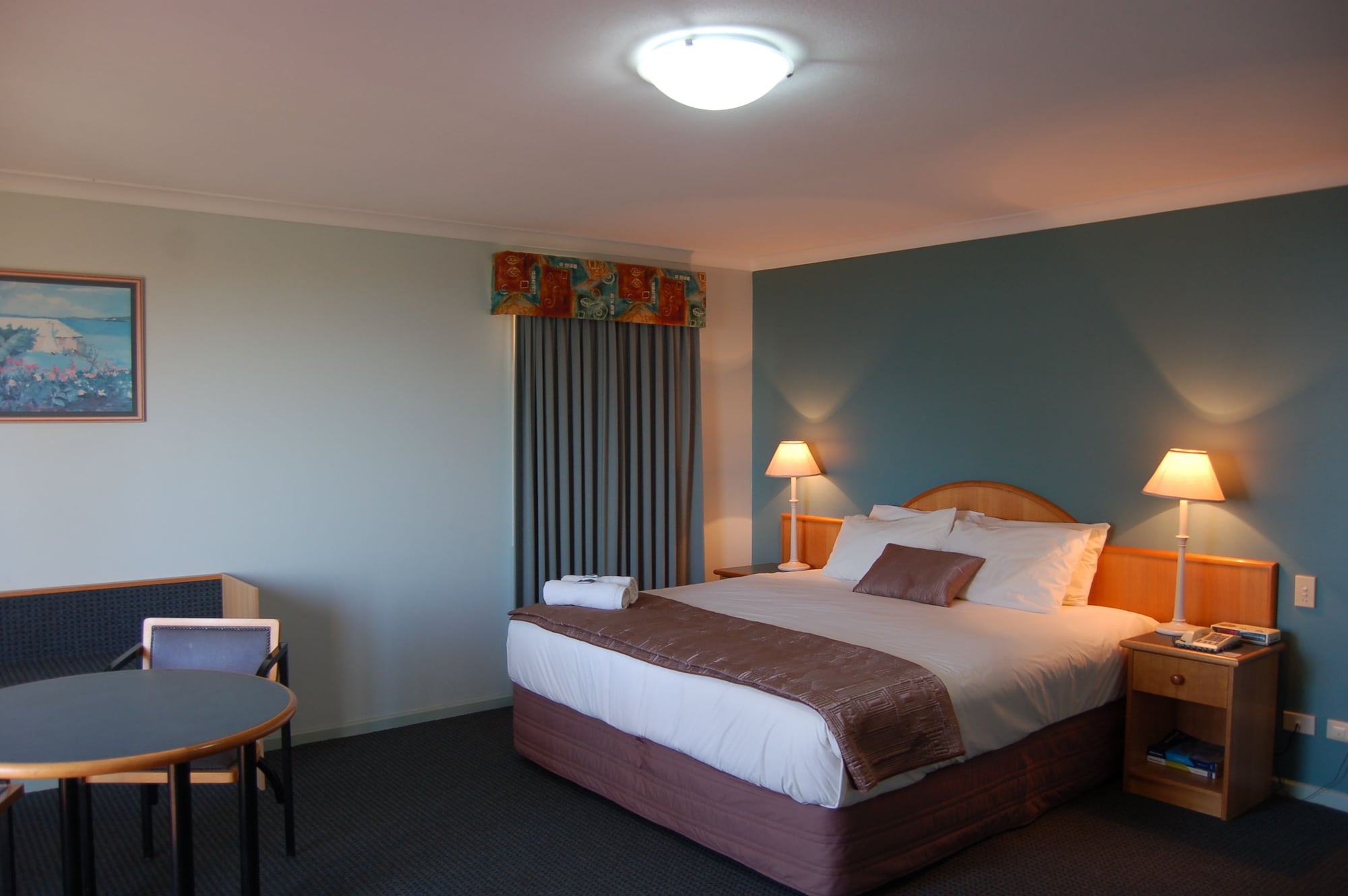 Room, King Bed, Ocean Front