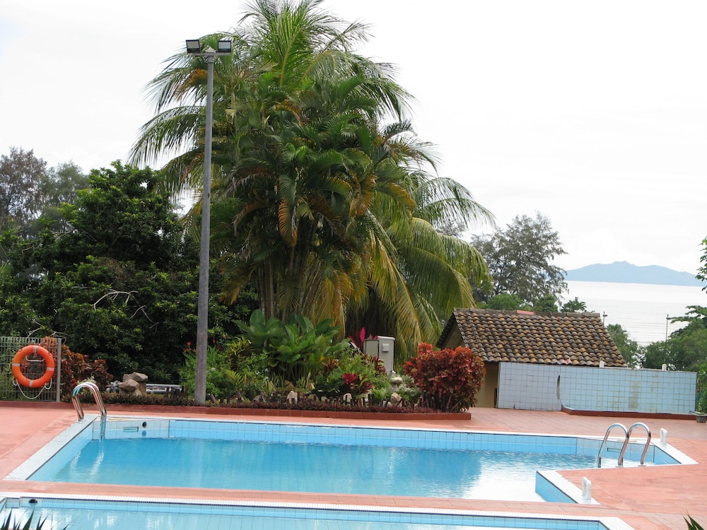 Mersing Merlin Inn 48/50