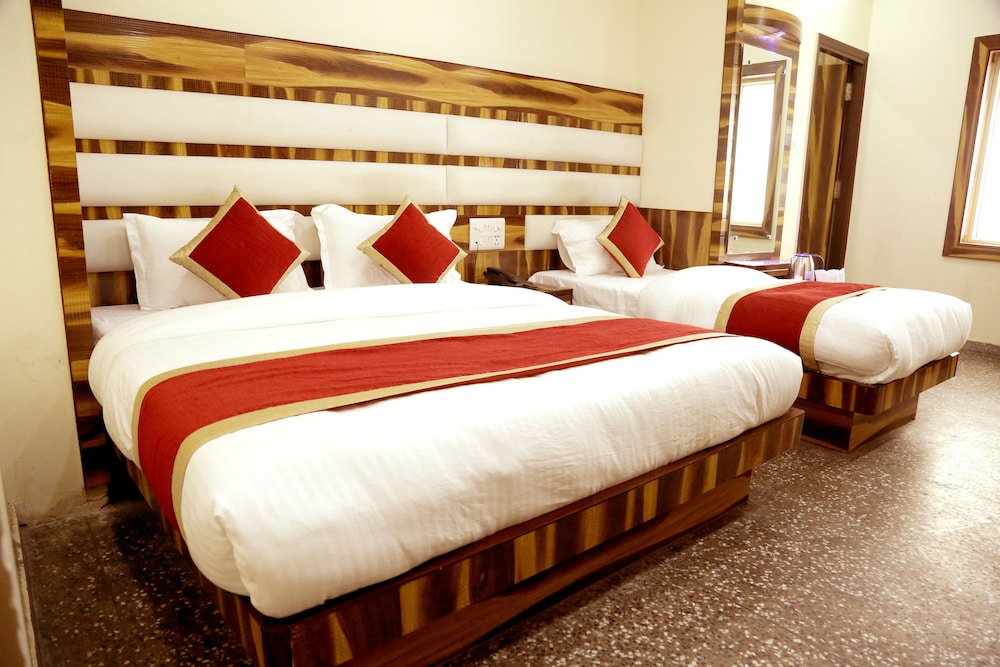 Hotel Pink City 17/43