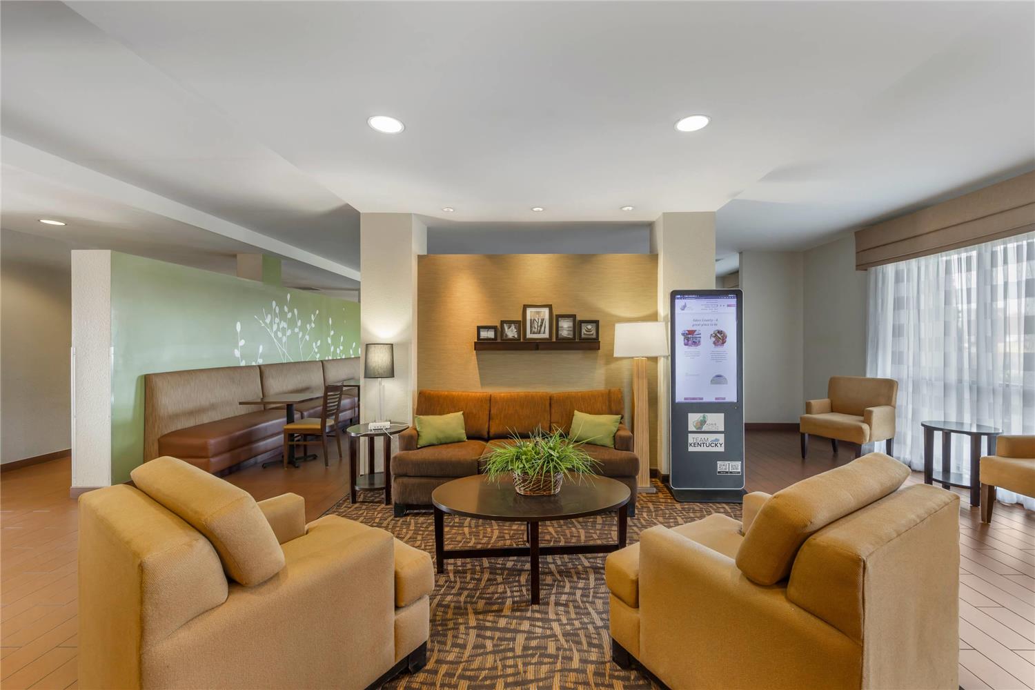 Sleep Inn & Suites Columbia KY 7/11