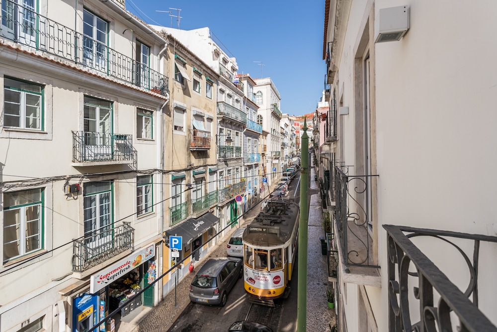 Chiado Studios By Lu Holidays 26/32