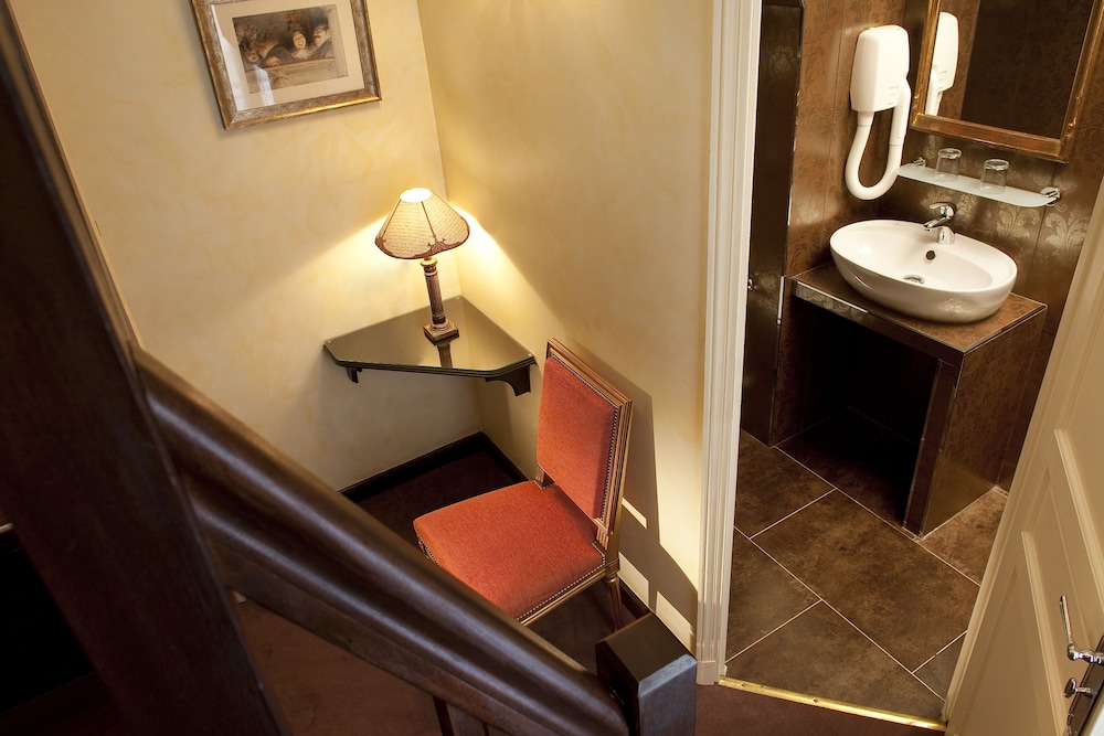 Hotel and Spa Saint Jacques 57/69