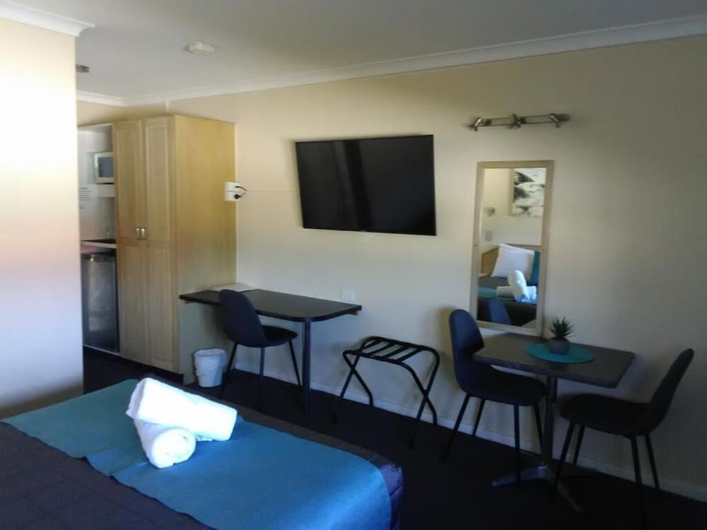 Caravilla Motel 39/48