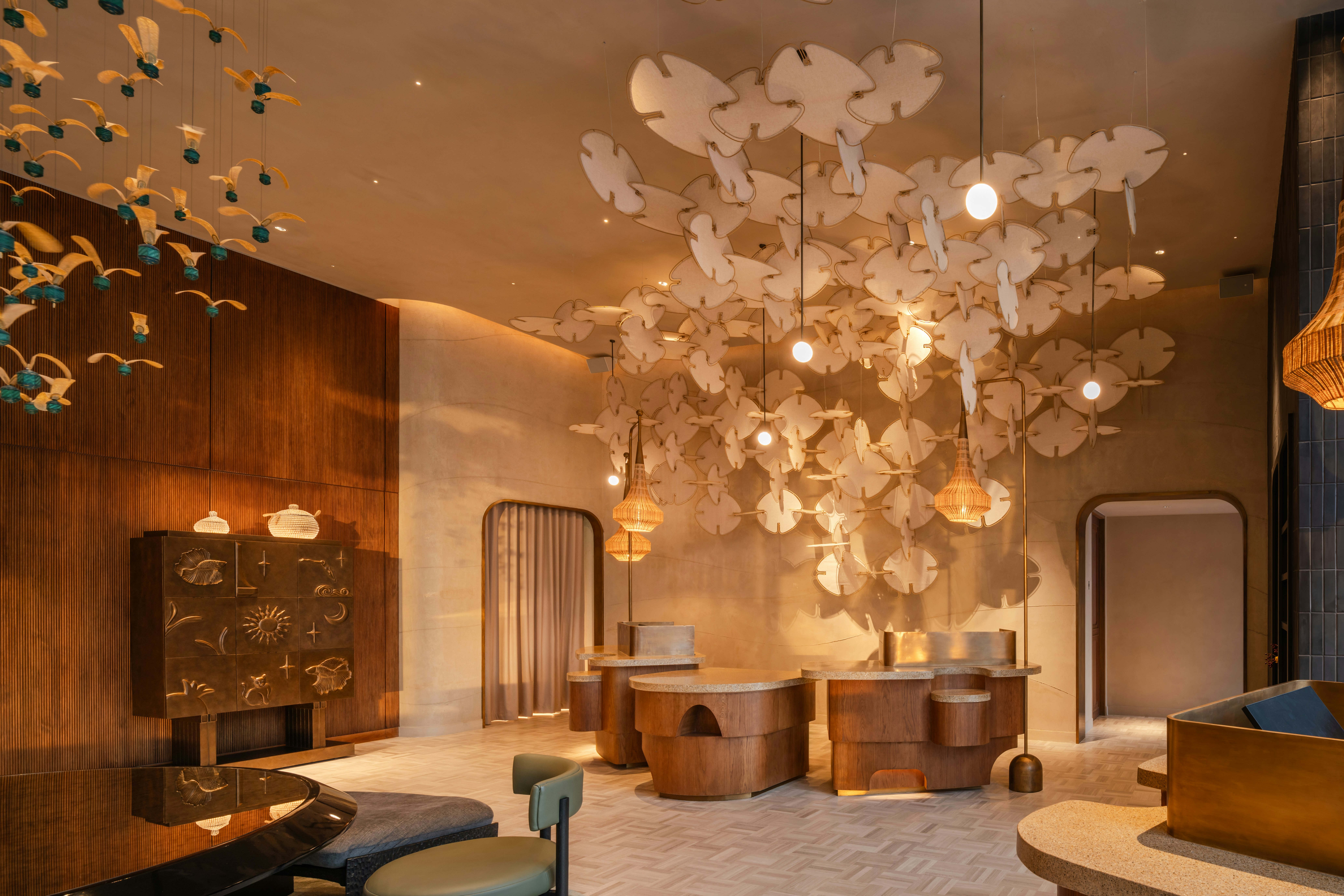 KROMO Bangkok, Curio Collection by Hilton 13/85