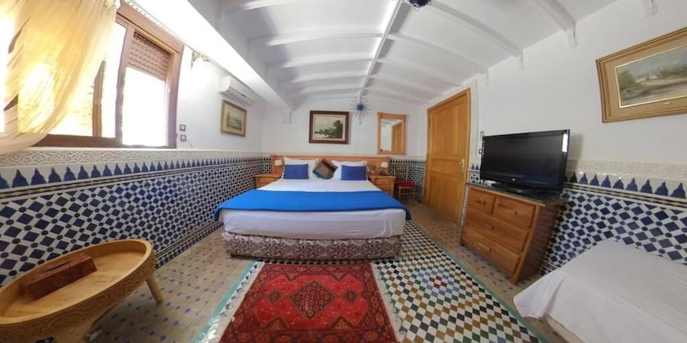 Malabata Guest House 15/47