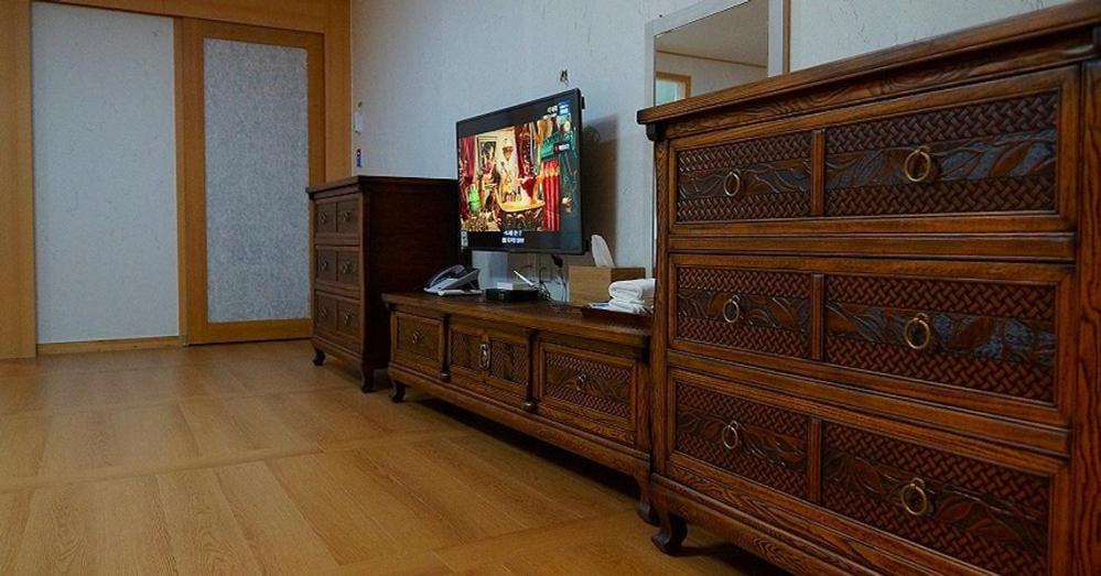Hwangsil Tourist Hotel 5/28