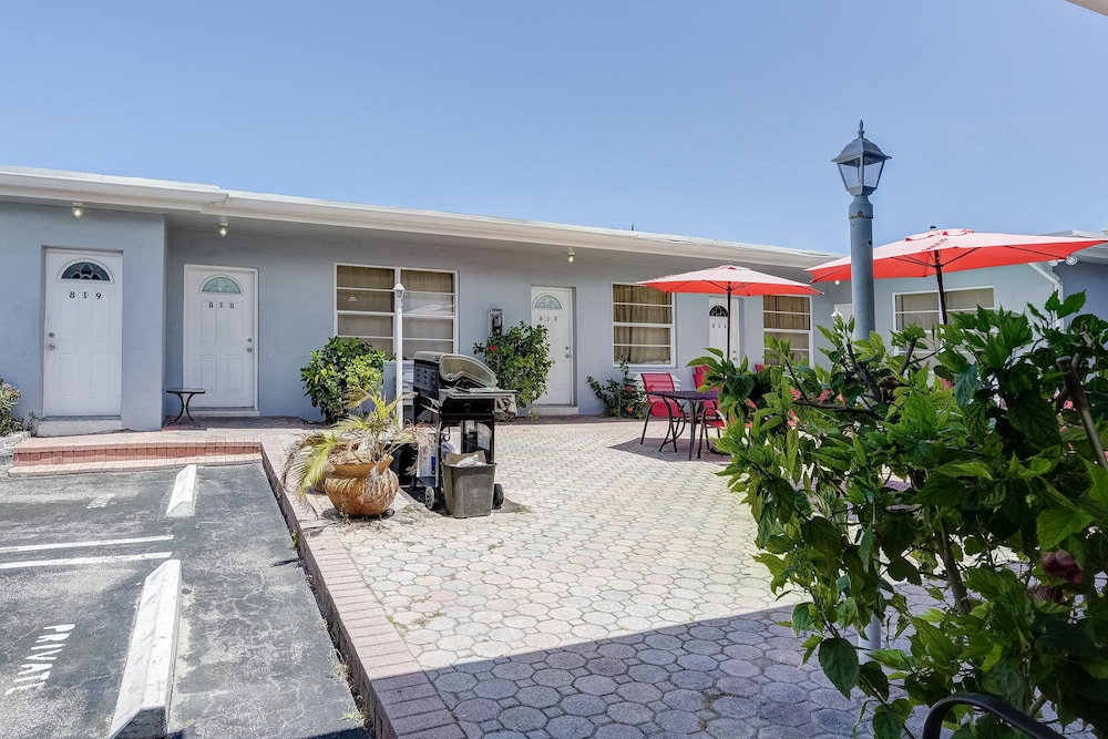 Silver Spray Motel photo4
