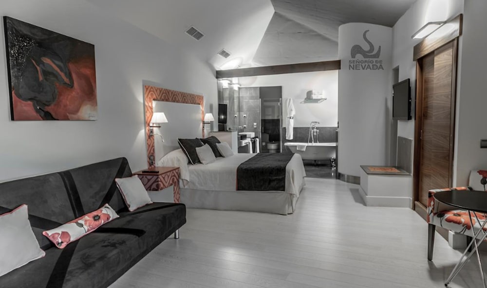 Hotel & Winery Senorio de Nevada 22/40