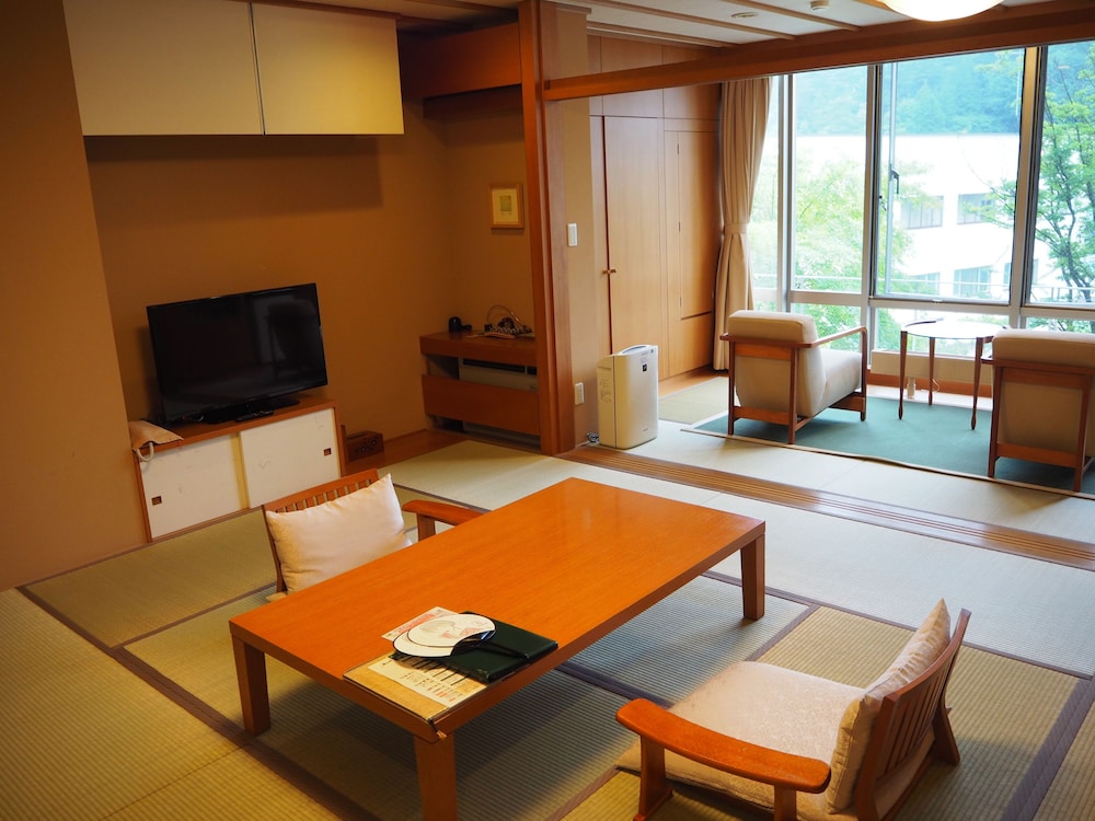 KUSATSU ONSEN BOUN 45/68