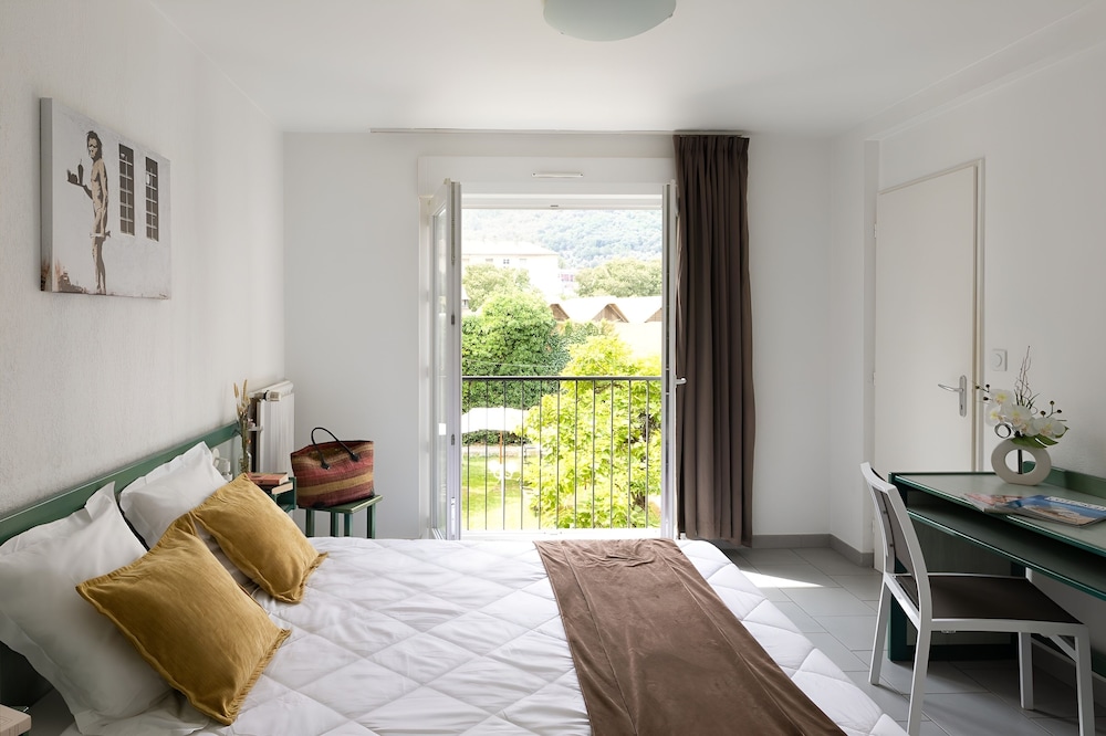 Hotel Hr 15/50