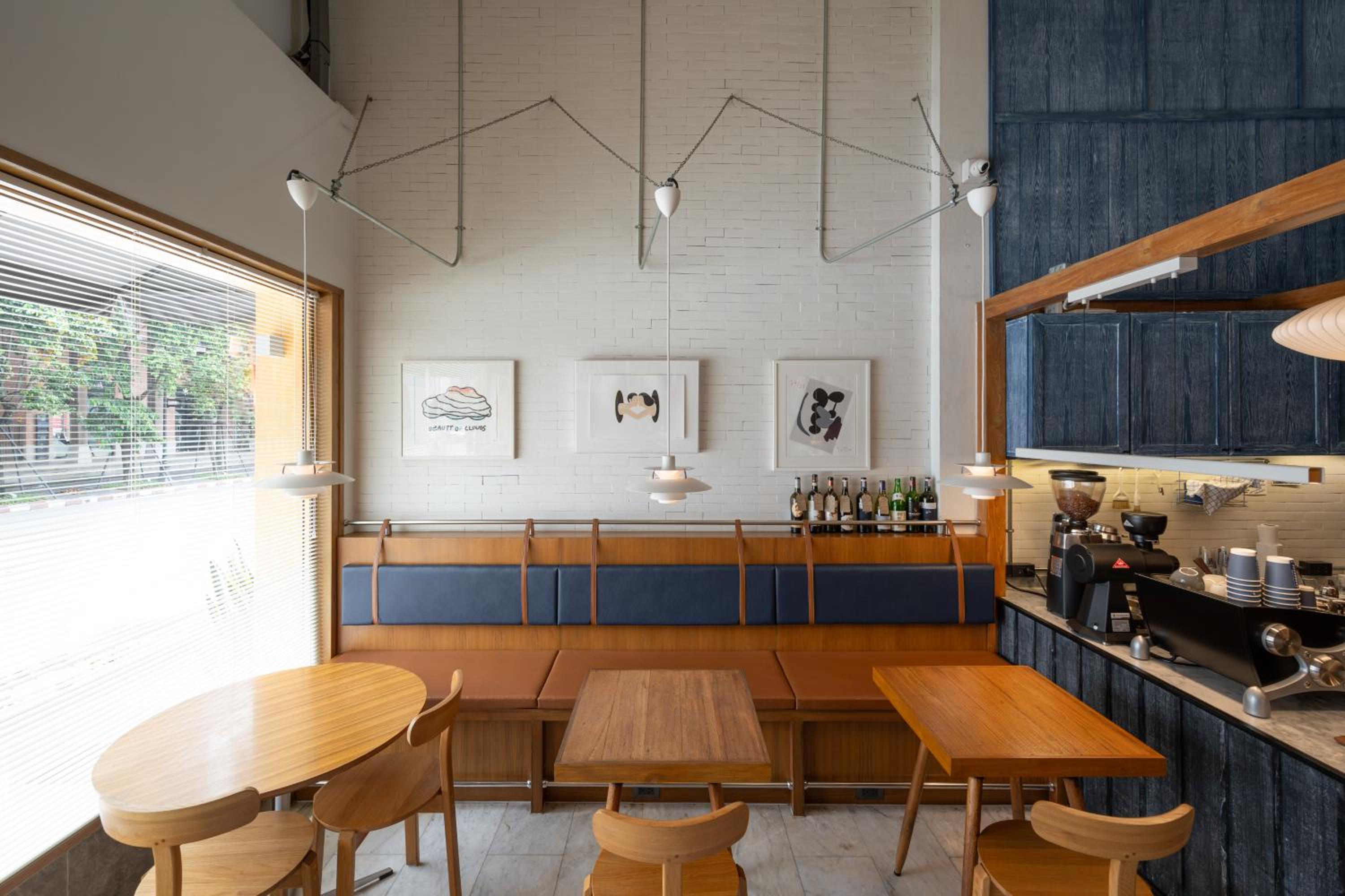 Bed Addict Hostel X Cafe 51/63