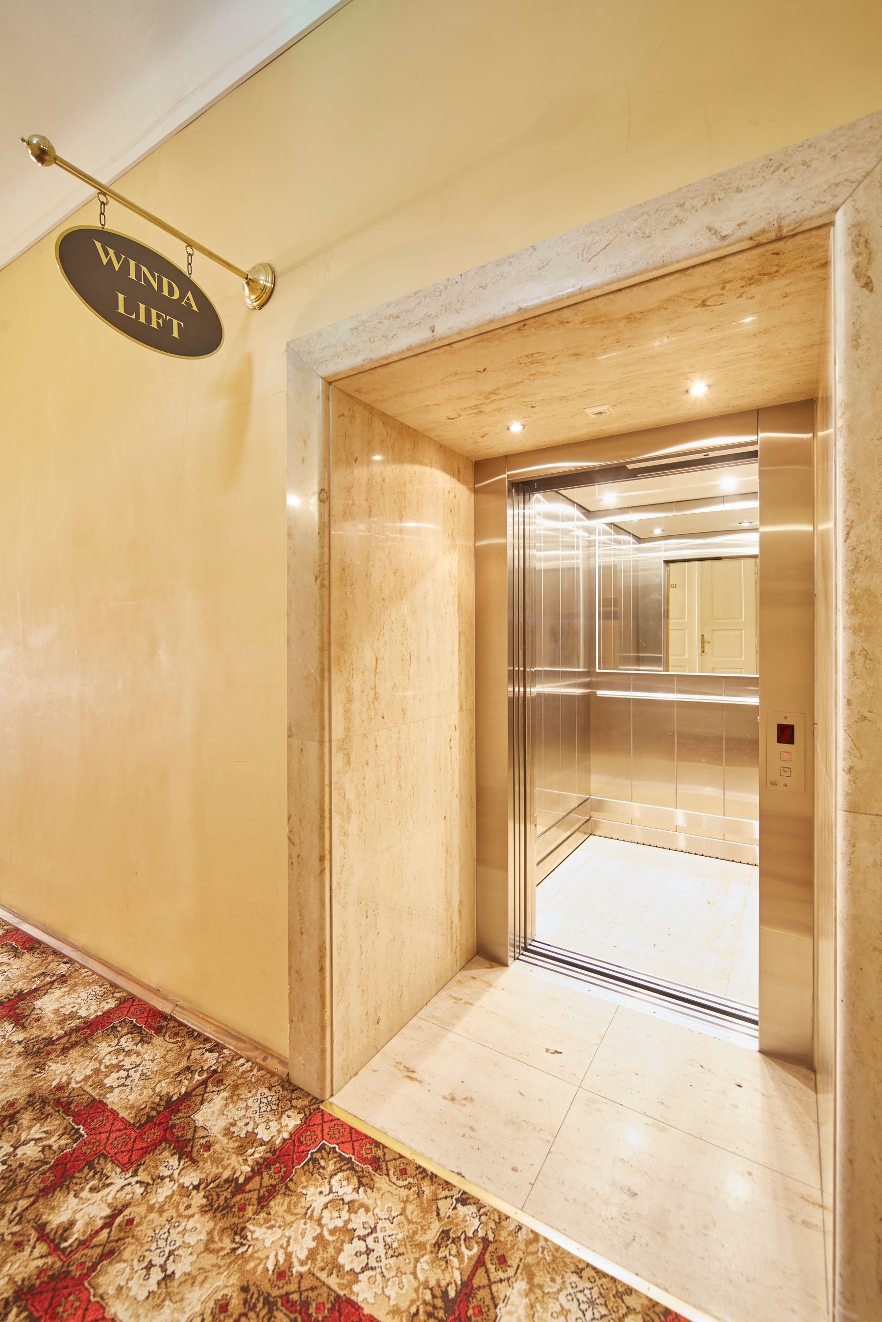 Hotel Pollera 25/37