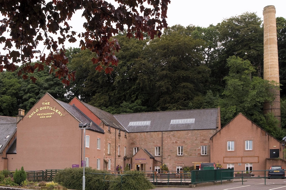 Premier Inn Inverness Centre (Millburn Rd) 57/67