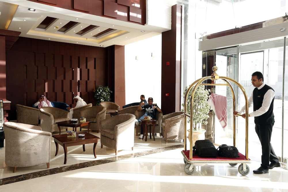 فندق واجنحه سويس سبيرت متروبوليتان - الرياض(Swiss Flora Inn Hotel Riyadh) 13/52