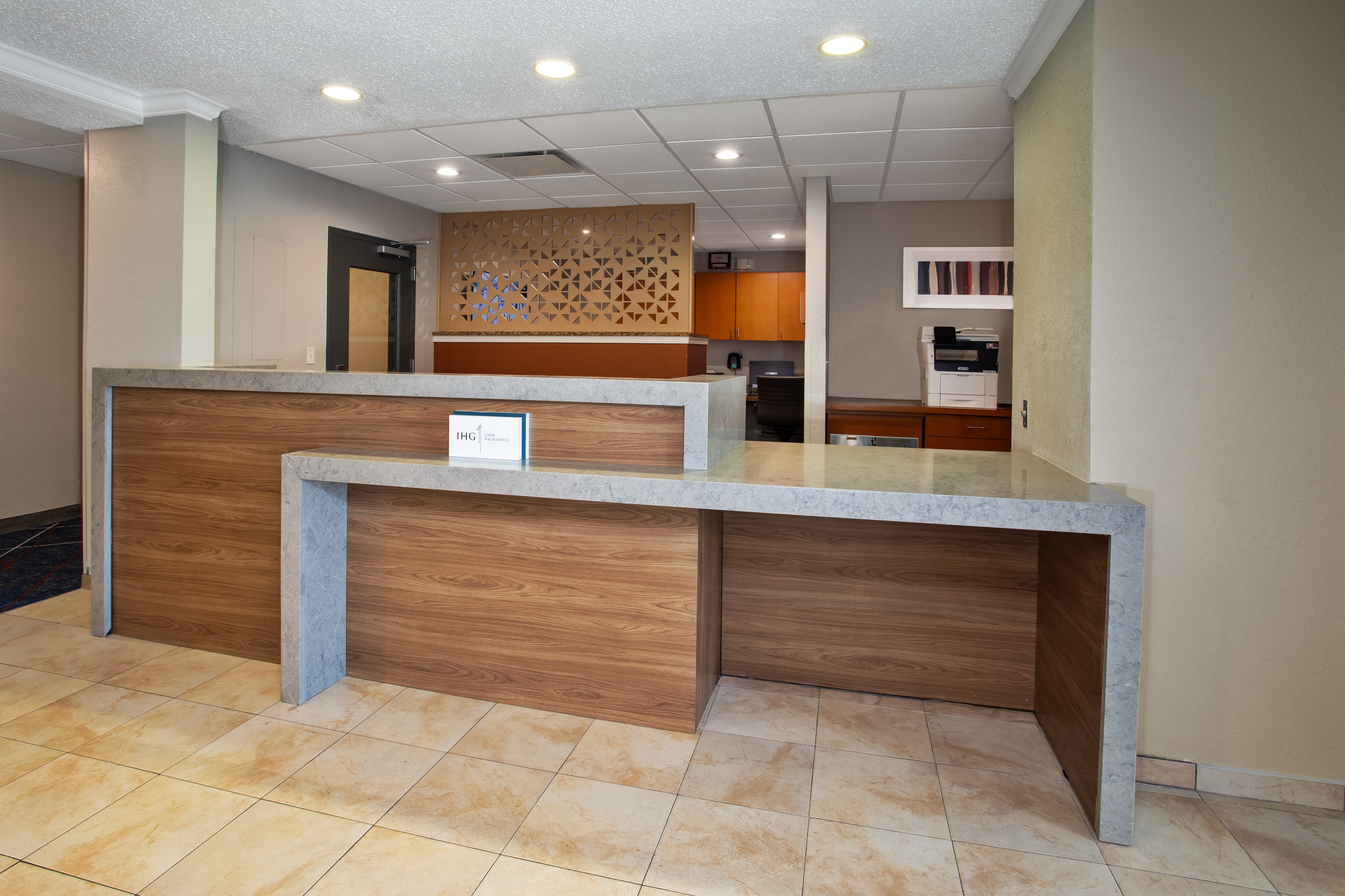 Candlewood Suites Kenosha 3/39