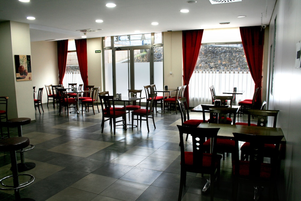 Hotel Virgen de Covadonga 34/47