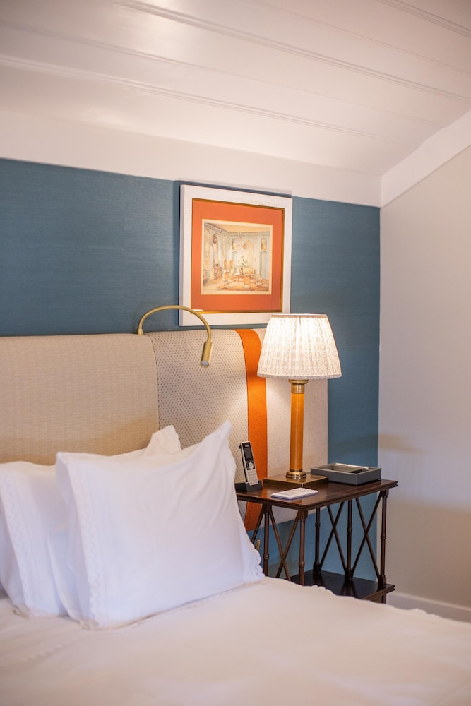 Estoril Vintage Hotel 25/64