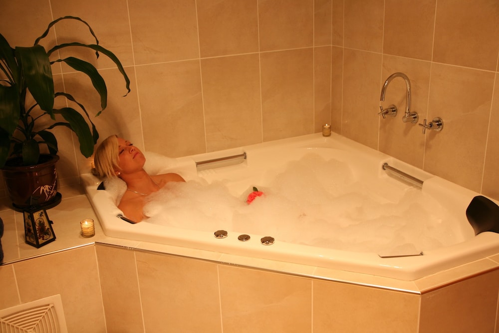 Lavender House Bed And Breakfast 49/49