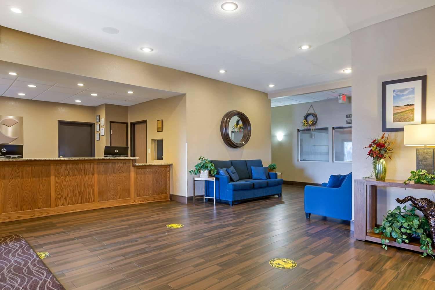 Comfort Inn & Suites Pittsburg, KS 2/16