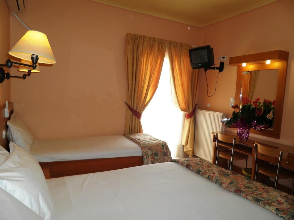 HOTEL SEGAS 9/43