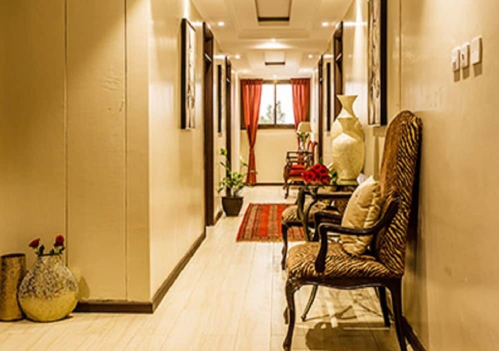 Fair Acres Boutique Hotel 44/71