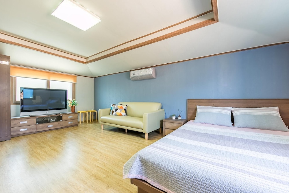 Namhae Gagopa Pension 13/50