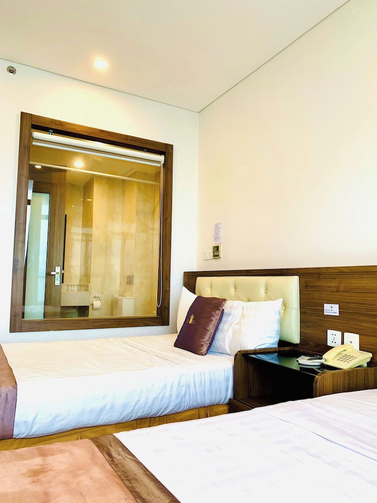 1 BEDROOM, DELUXE, QUADRUPLE, SEA VIEW
