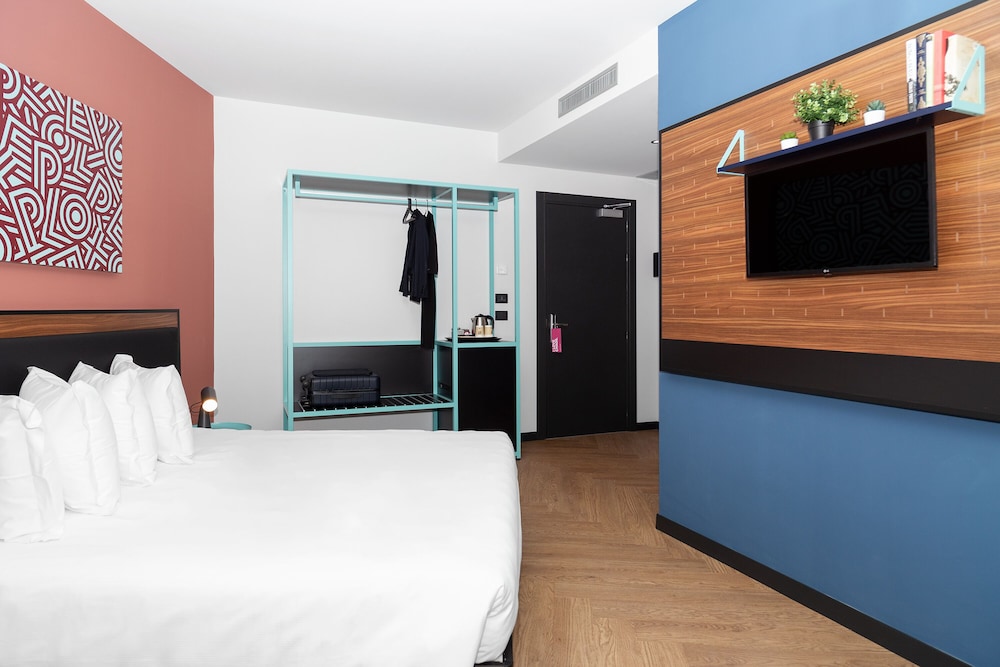 STANDARD, DOUBLE BED