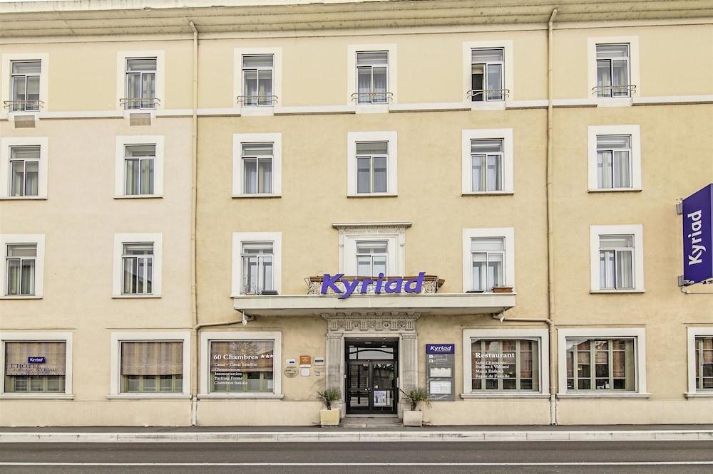 Kyriad Orange Centre 3/69