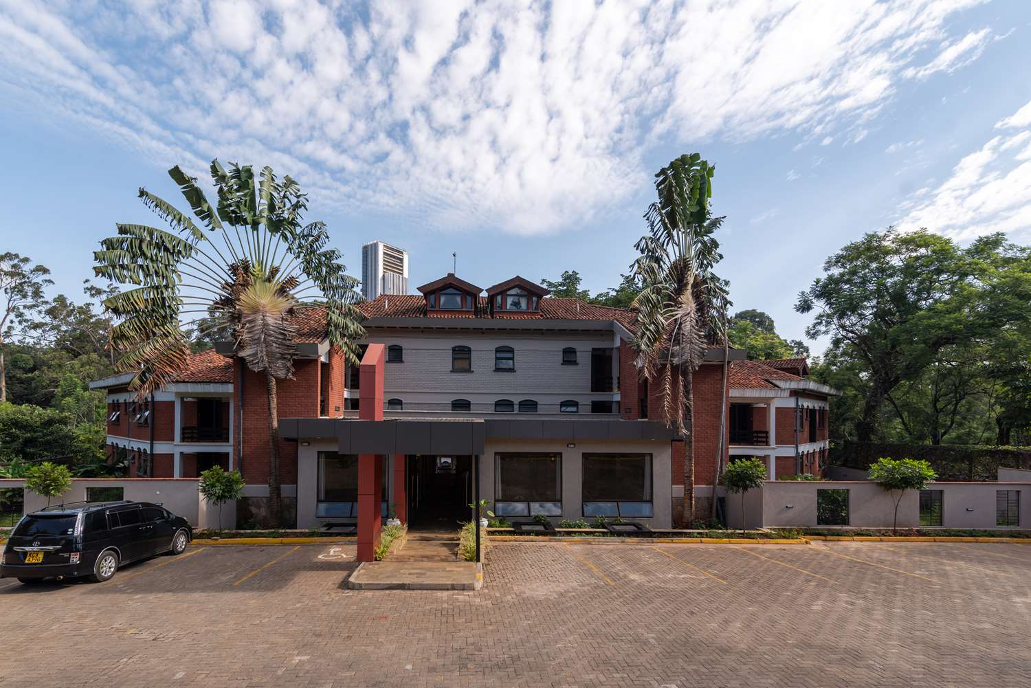 Heri Heights Hotel Apartments, SureStay Collection by BW 8/27