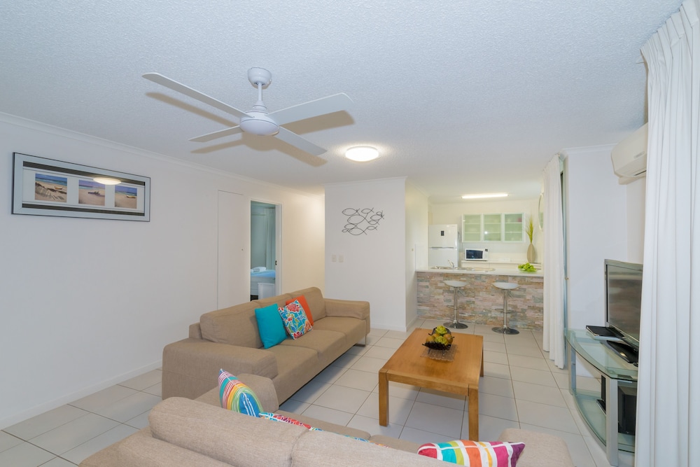 MUNNA BEACH APARTMENTS 47/66