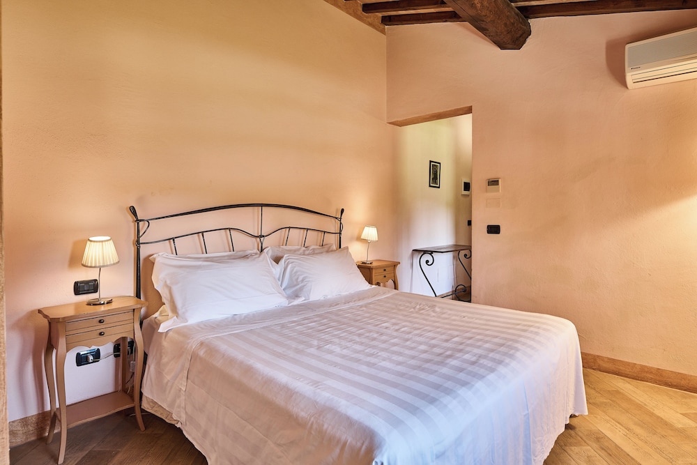 Borgo San Giusto 12/50