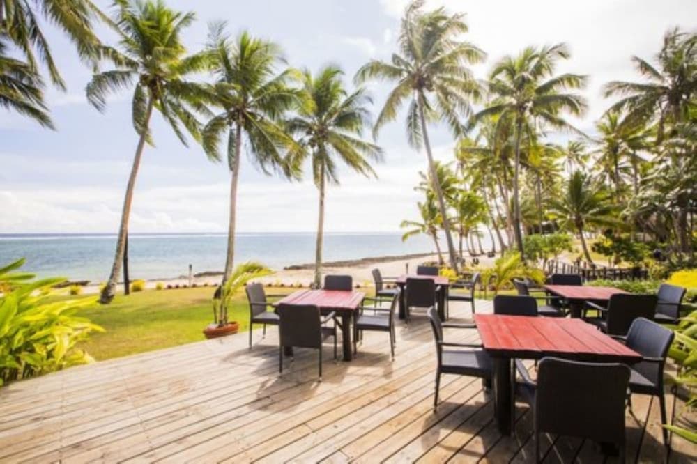 Tambua Sands Beach Resort 36/42
