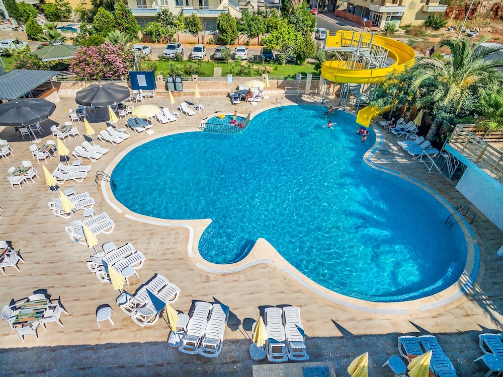 Arsi Blue Beach Hotel 41/50