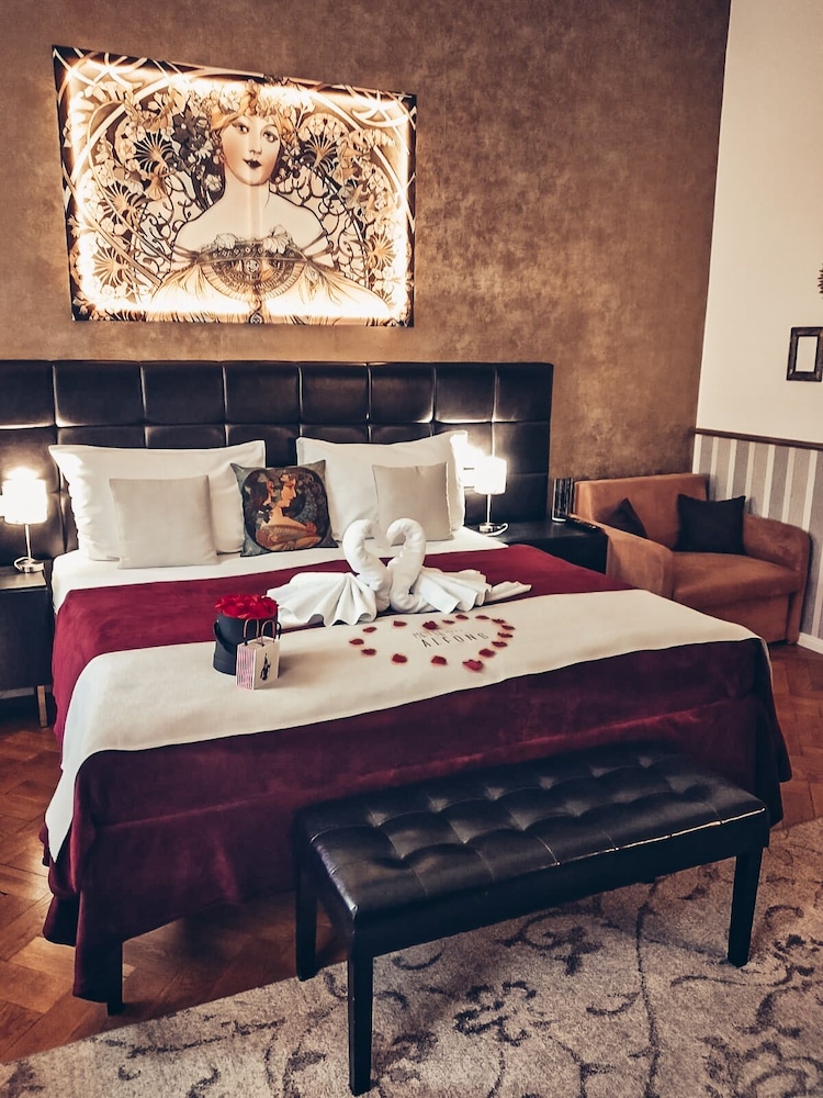 Alfons Boutique Hotel 64/75