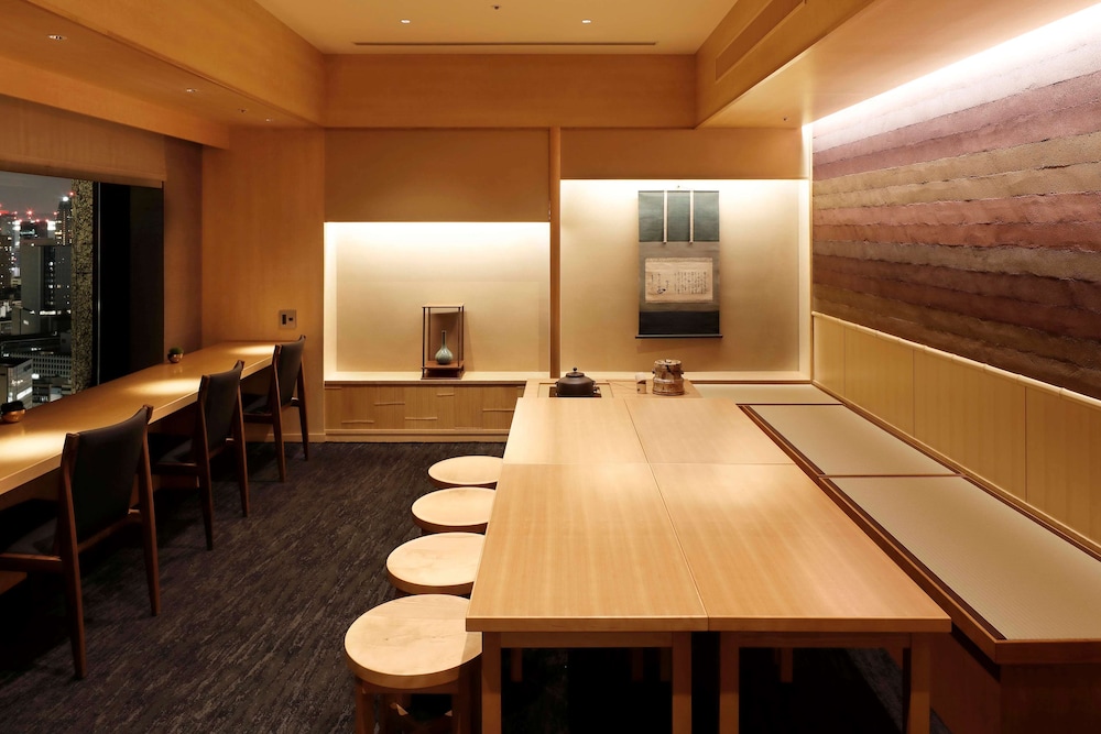 The Capitol Hotel Tokyu 37/74
