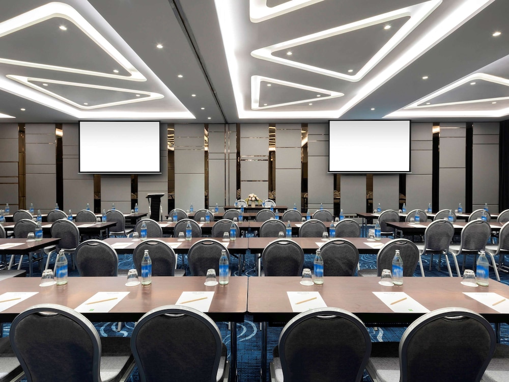 Ibis Styles Bangkok Ratchada 63/74
