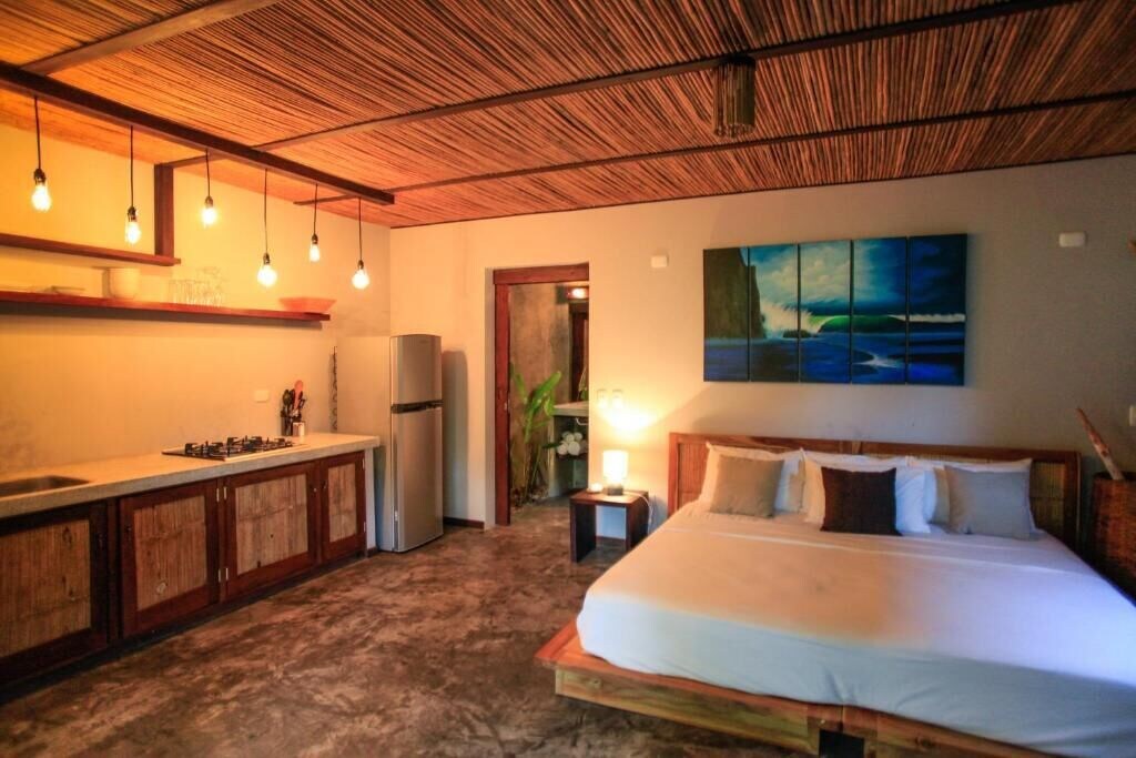 DESIGN, STUDIO, KING BED, BEACH SIDE, KITCHEN