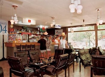 AMELIA HOTEL 37/45