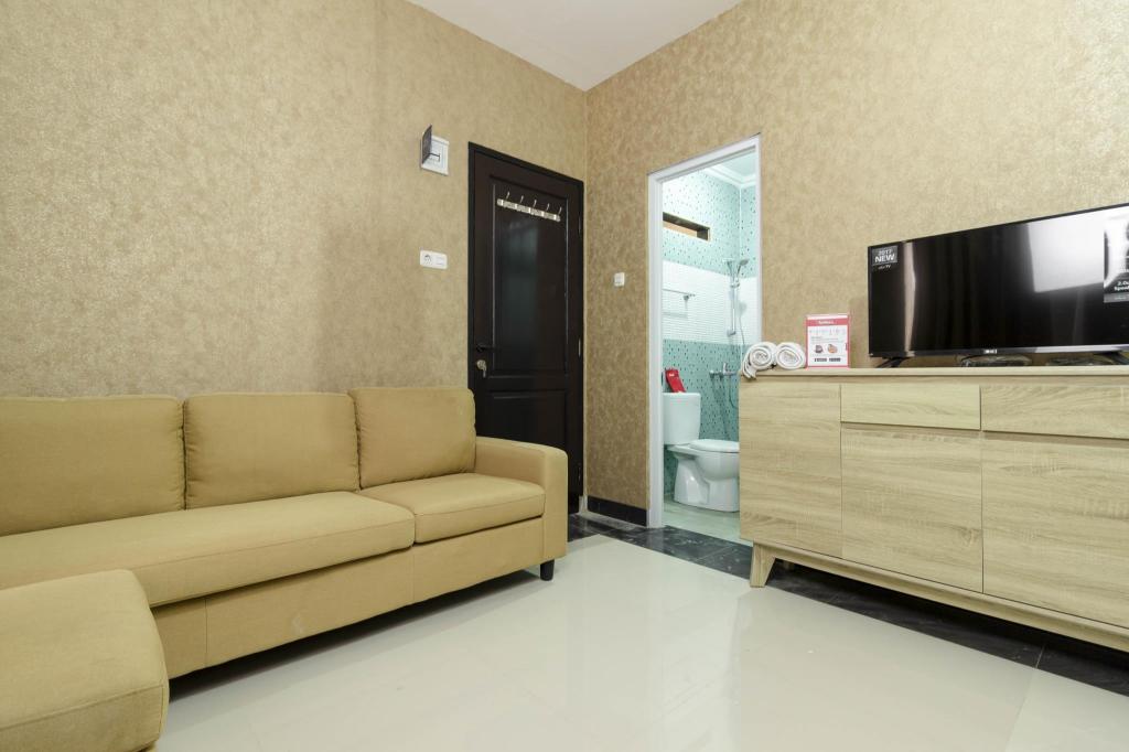Reddoorz Plus Cipete Damai 6/33