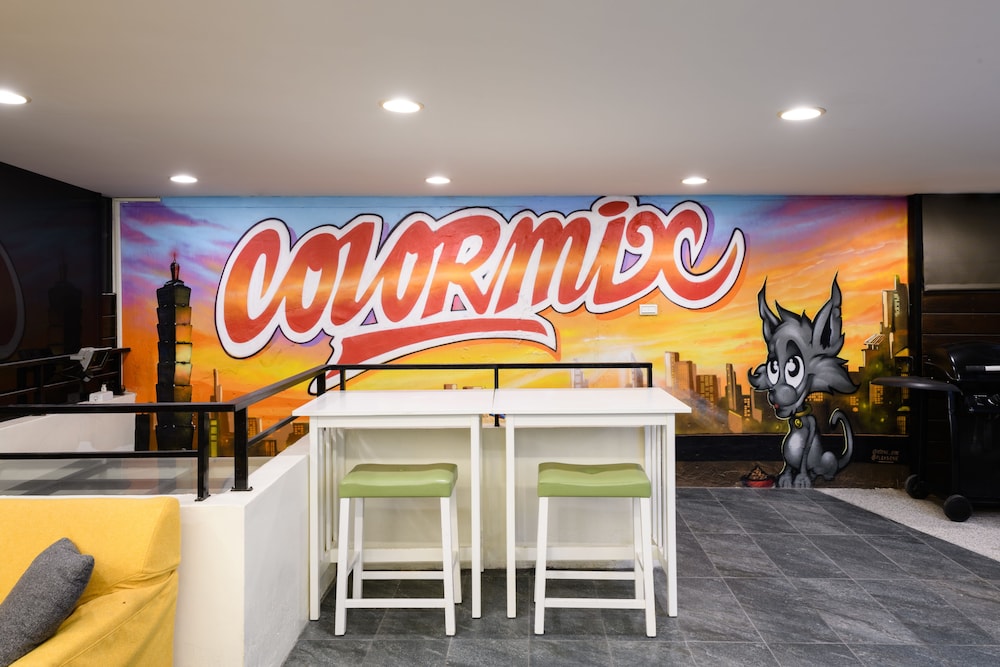 Colormix Hotel Hostel 11/47