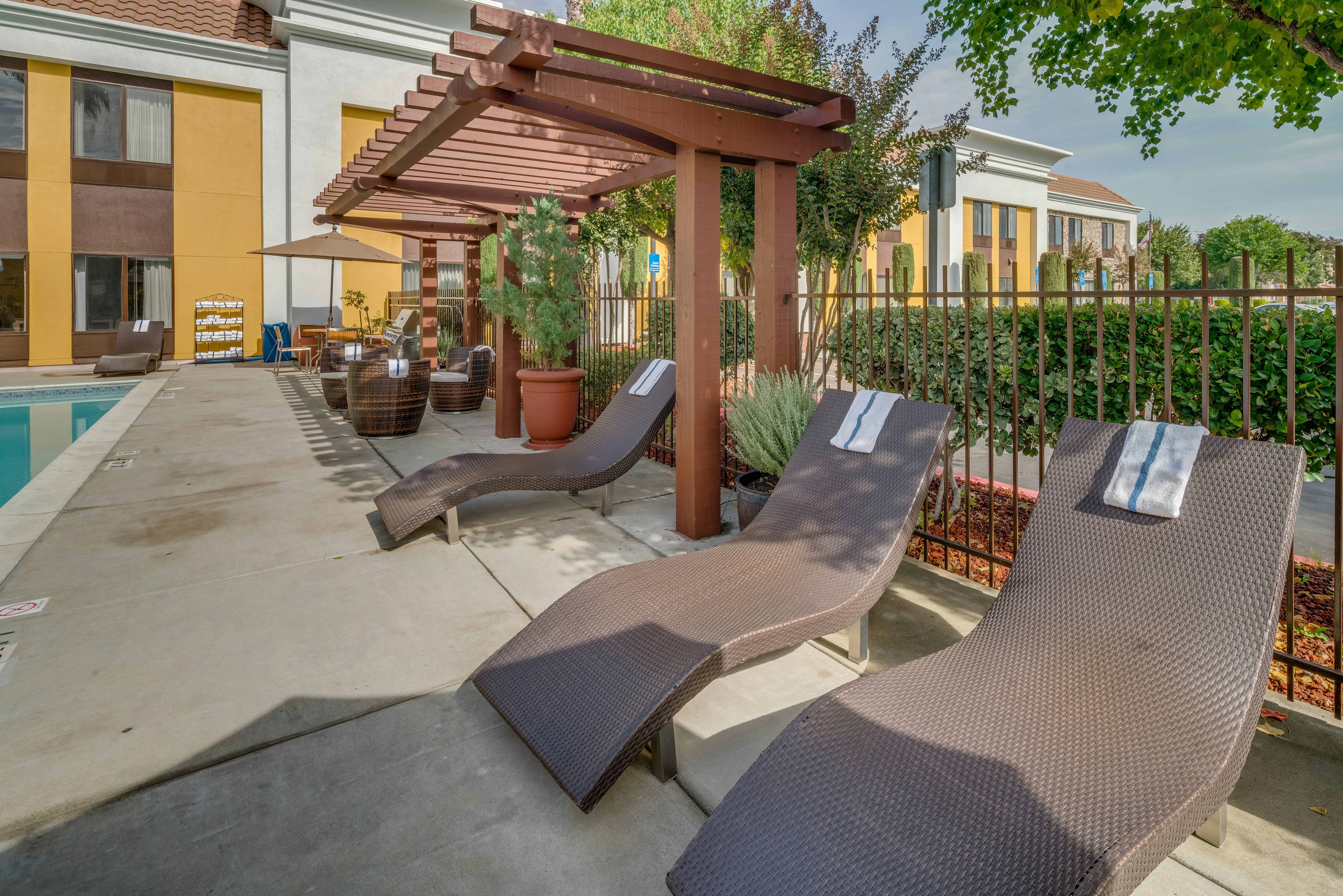 Hampton Inn Livermore 66/67